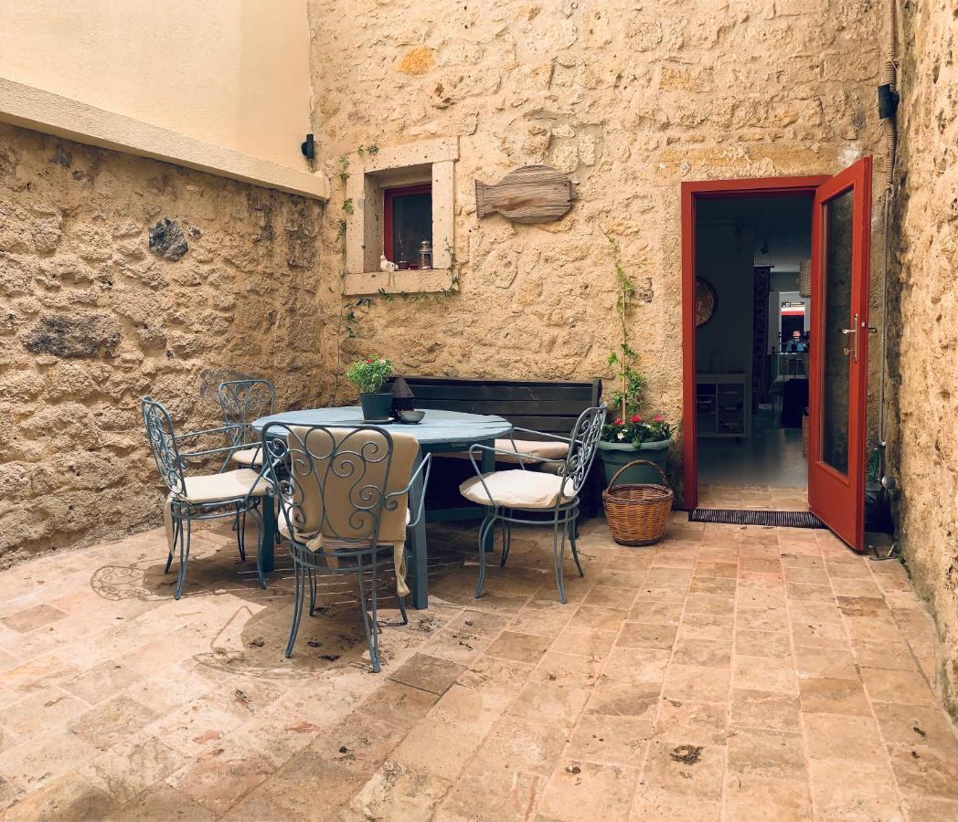 Aracati Pansiyon Cesme Exterior photo